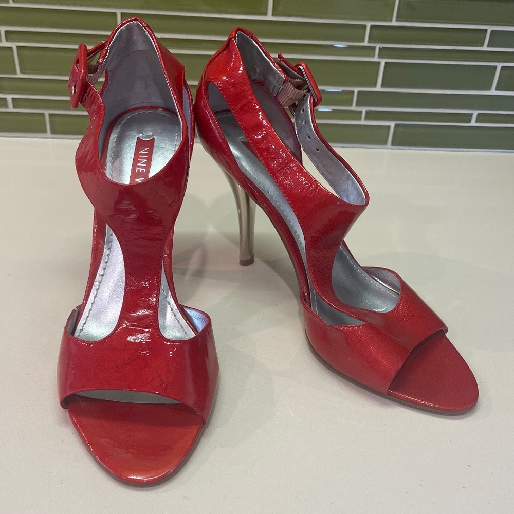 Nine West Red Patent Leather Sandals sz 6